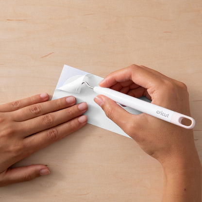 UV-Activated, Colour-Changing Iron-On