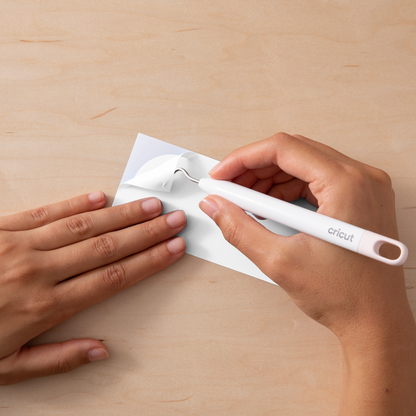 UV-Activated, Colour-Changing Iron-On, White - Yellow
